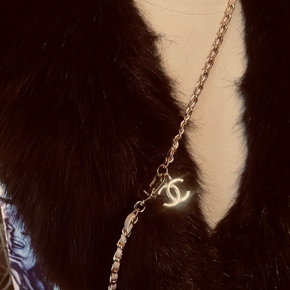 💕Chanel beige tan Mini wallet Quilted Bag with Gold Chain - Picture 4 of 12